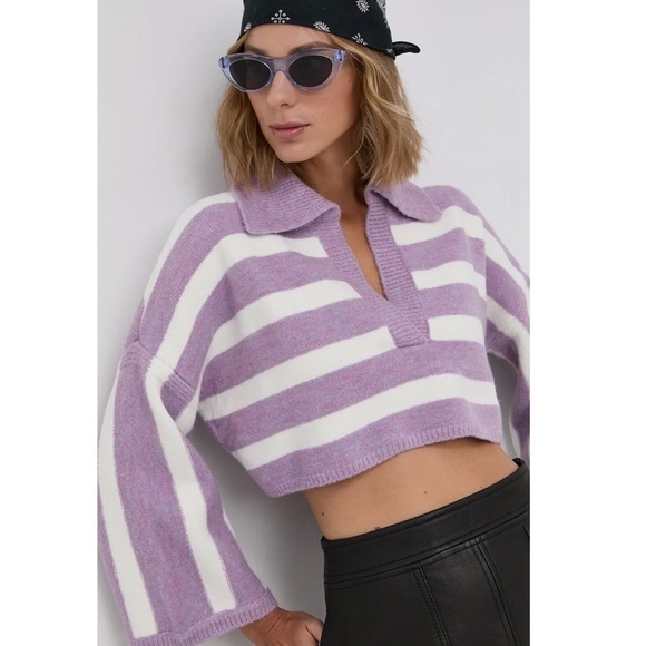 NWT LOVE LEMONS 90s Lavender Stripe V-Neck Oversized Soft Knit Cropped Sweater M - Picture 5 of 15